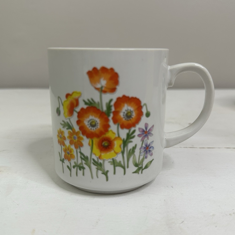 Vintage Ceramic Mug Made In Japan Floral Orange Yellow Green Pretty 1970's‎